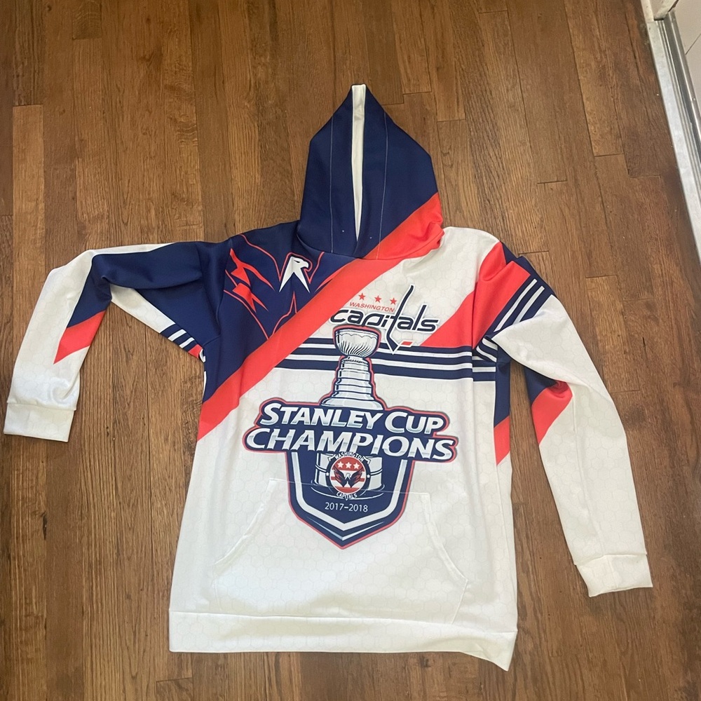 Stanley Cup NHL DC Caps sweatshirt